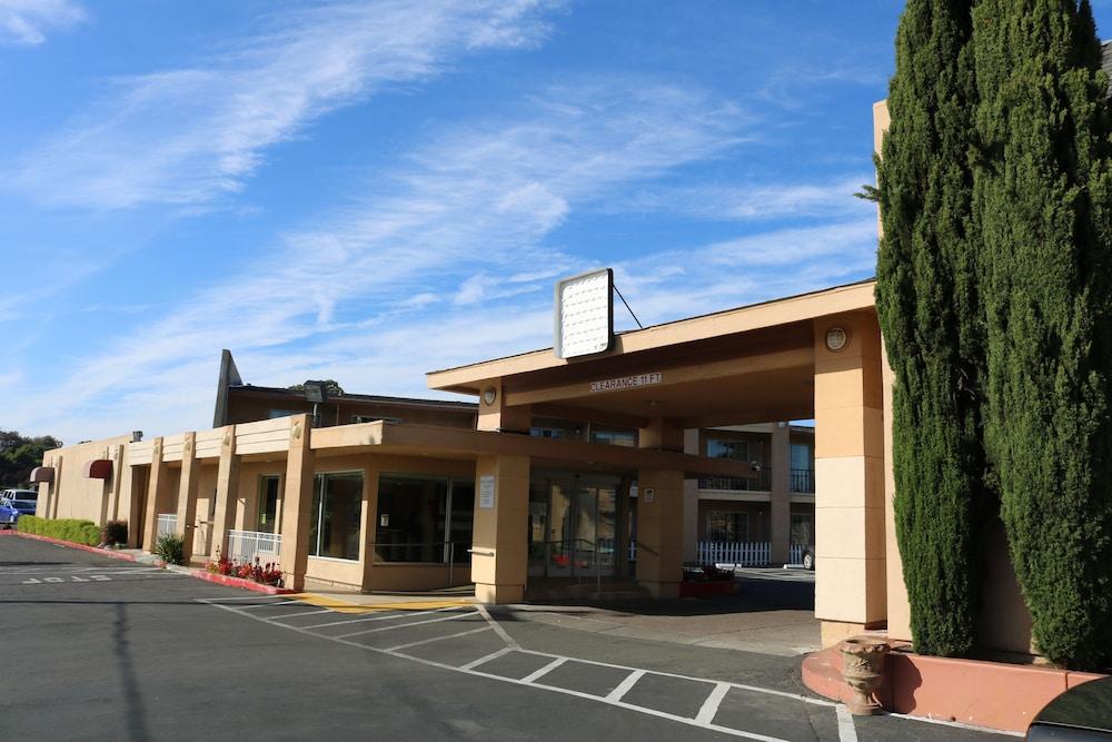 Motel 6 Vallejo, Ca - Napa Valley Екстериор снимка